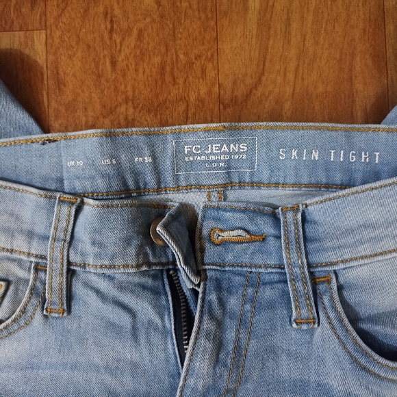 Light blue shaded branded jeans(UK 10) - Picture 5 of 6